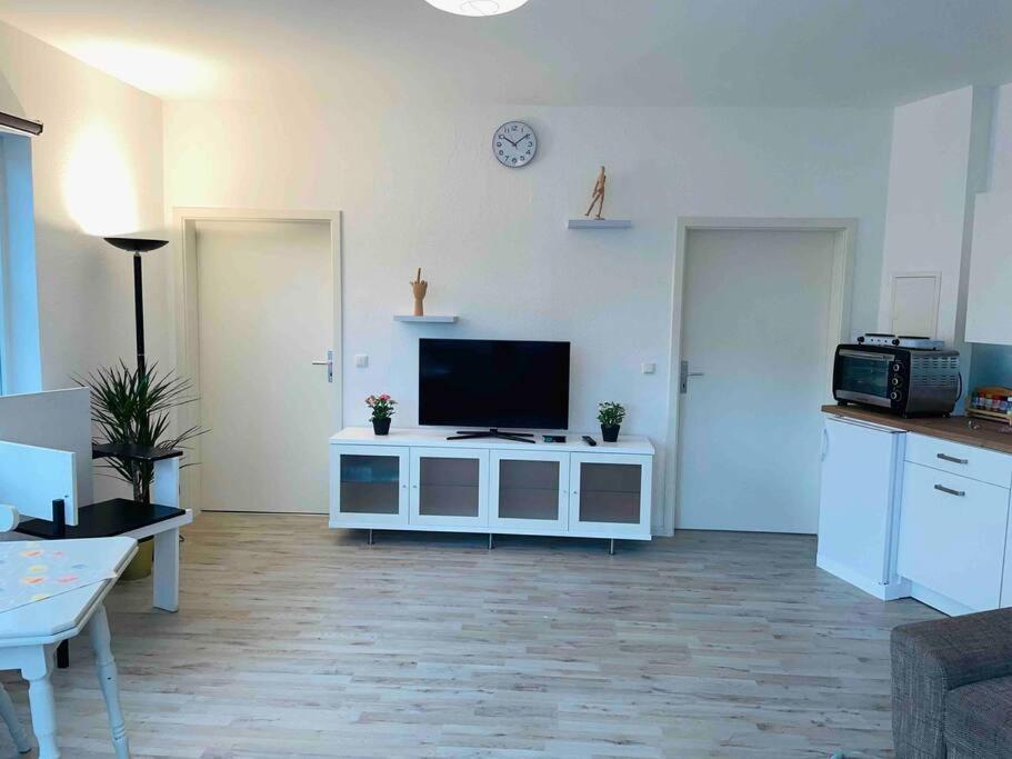 Schoenes Bungalow, Check-In Kontaktlos, Zentral Duisburg Buitenkant foto